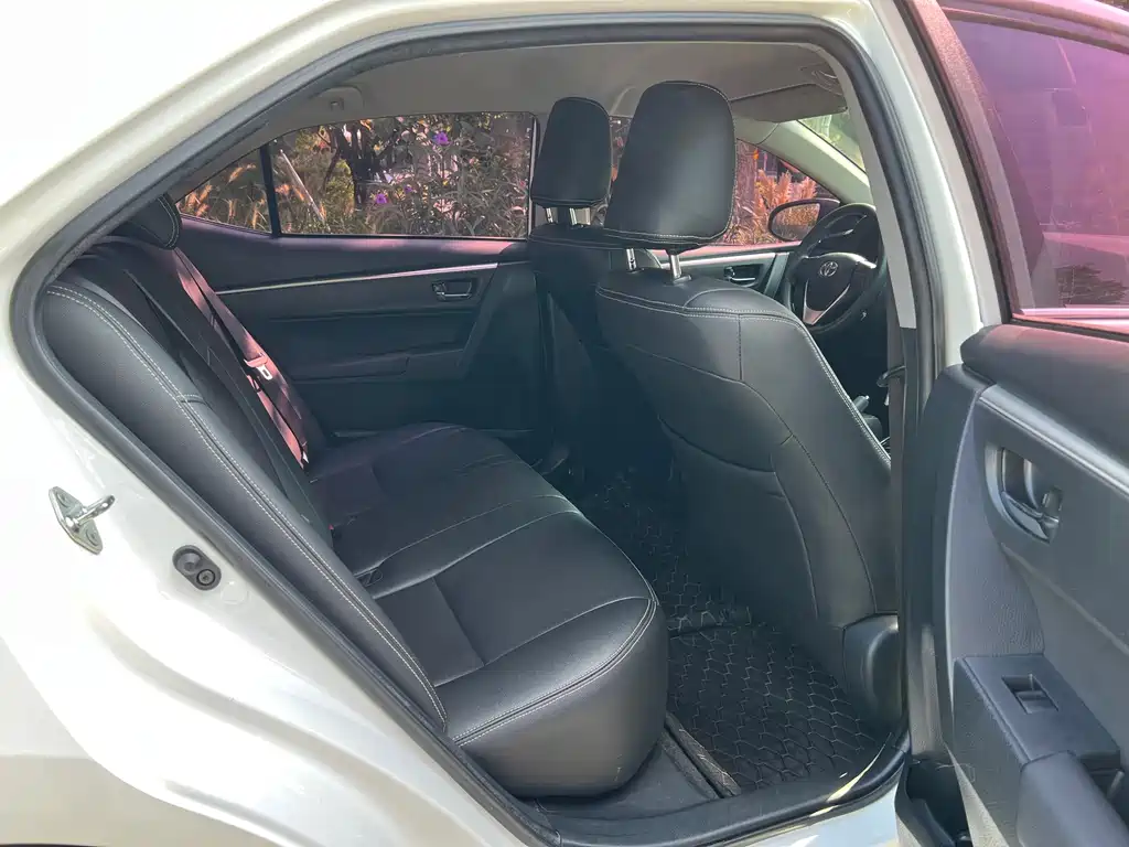 Toyota Corolla — миниатюра 14