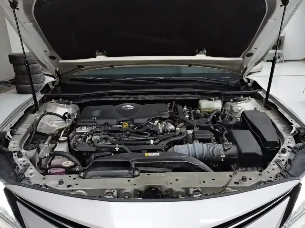 Toyota Camry — миниатюра 20