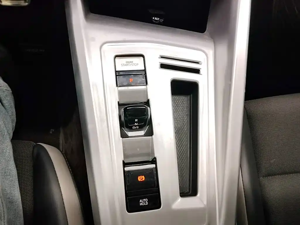 Volkswagen Golf — миниатюра 14