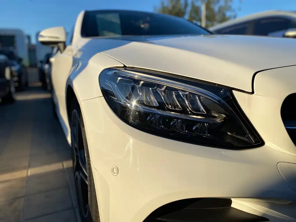 Mercedes-Benz C-Class (Import) — миниатюра 21