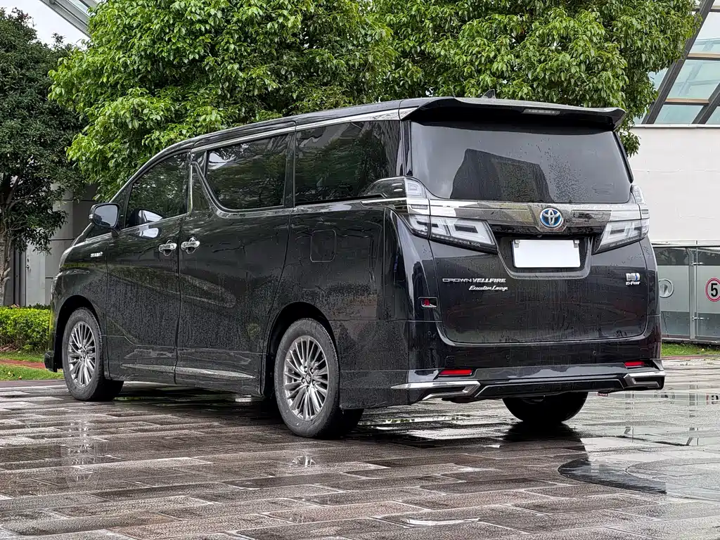Toyota Vellfire 2021 2.5L HV Luxury