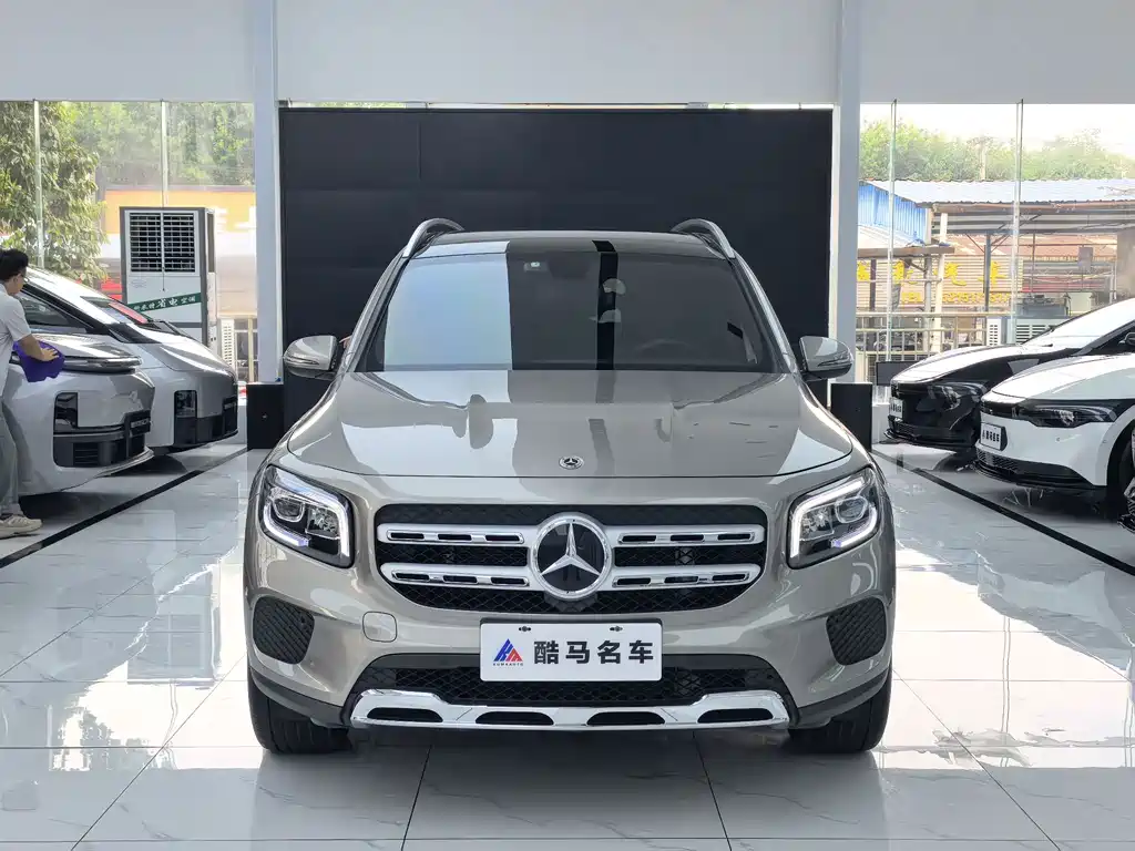 Mercedes-Benz GLB — миниатюра 2