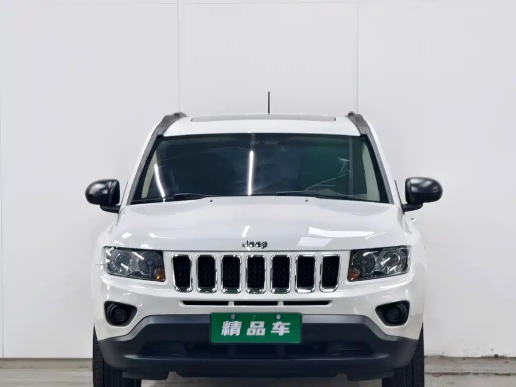Jeep Compass (Import) — миниатюра 2