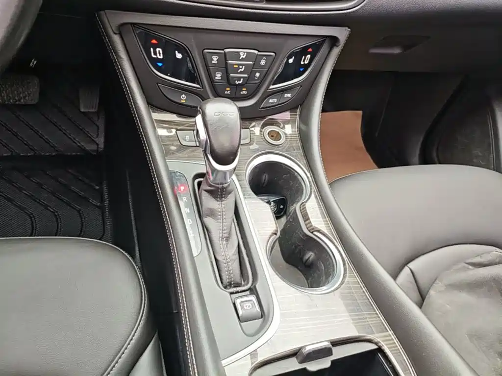 Buick Envision Plus — миниатюра 14