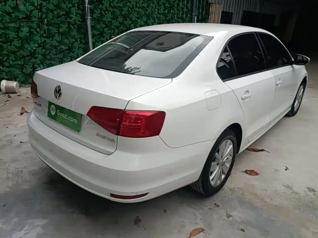 Volkswagen Sagitar — миниатюра 7