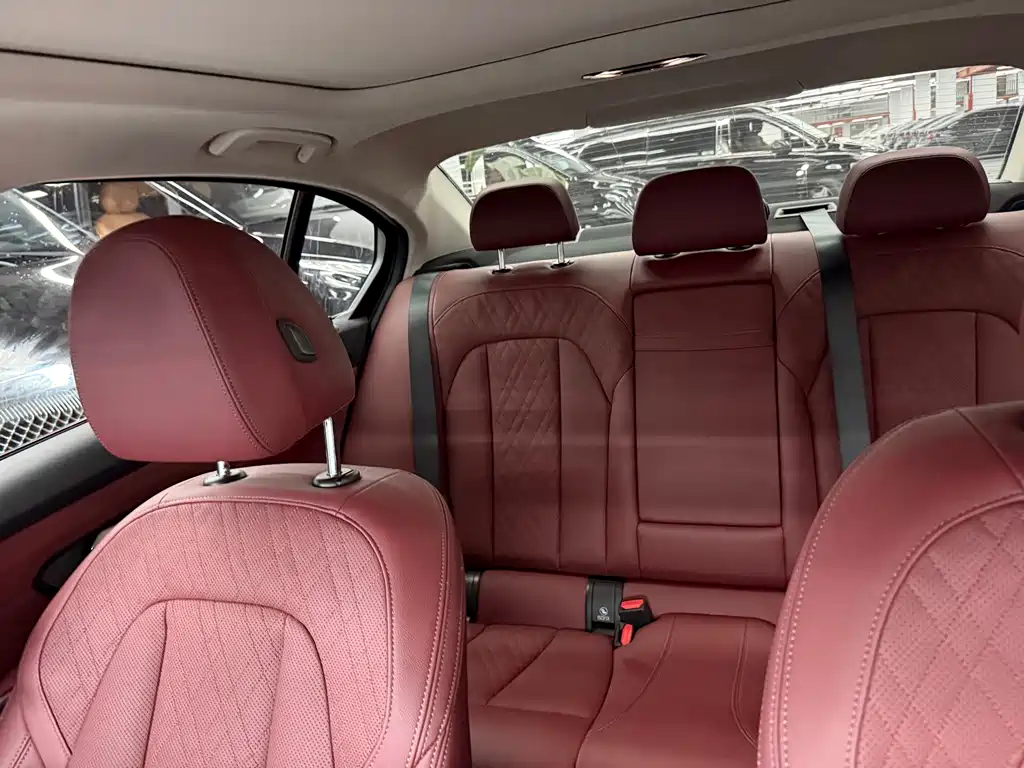 BMW 3 Series — миниатюра 4