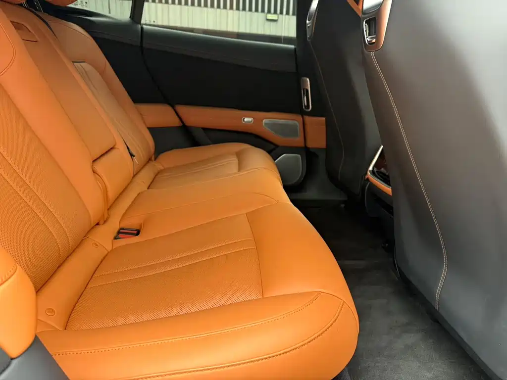 XIAOMI CAR XIAOMI YU7