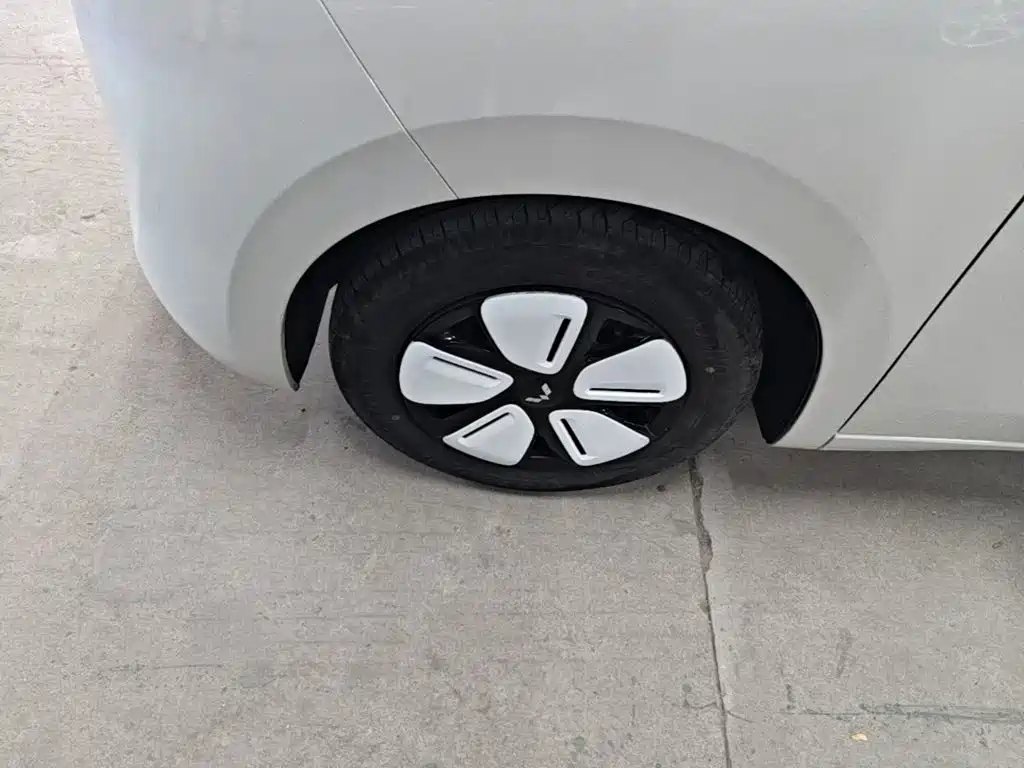 Wuling MINIEV — миниатюра 23