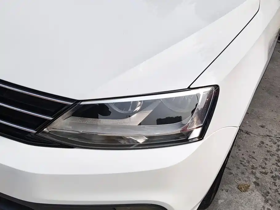 Volkswagen Sagitar — миниатюра 5