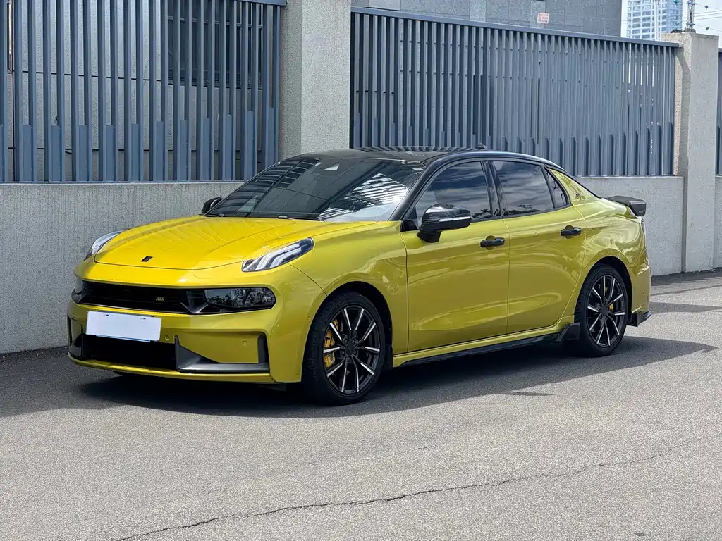 Купить Lynk & Co 03
