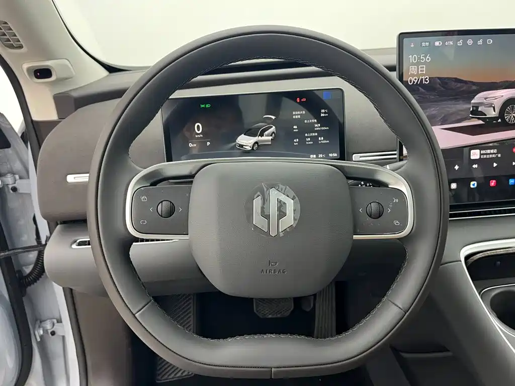 Leapmotor Leapmotor C11 — миниатюра 7