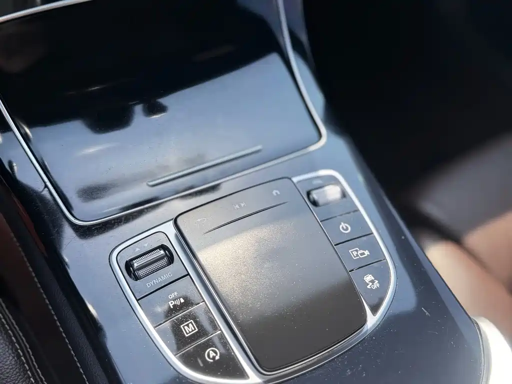 Mercedes-Benz GLC — миниатюра 26