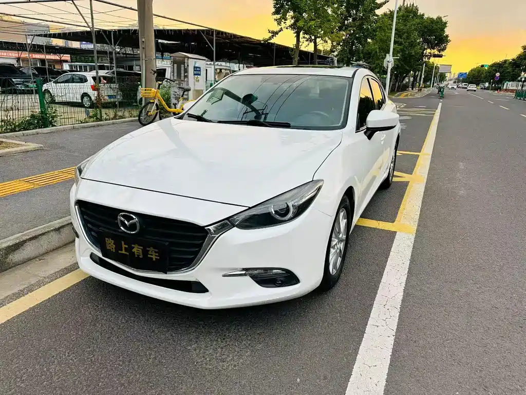 Mazda 3 Axela