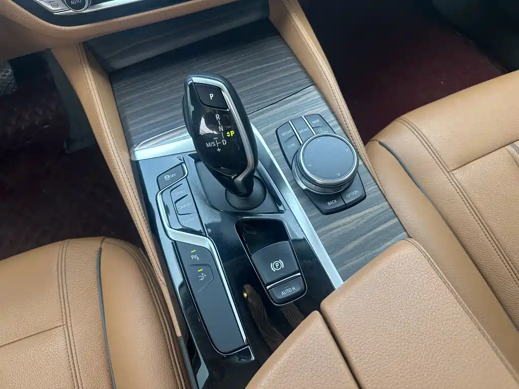 BMW 6 GT 2020 630i Luxury