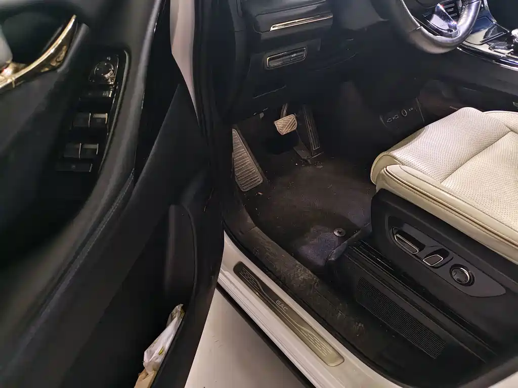 GAC Motor Trumpchi M8 — миниатюра 4