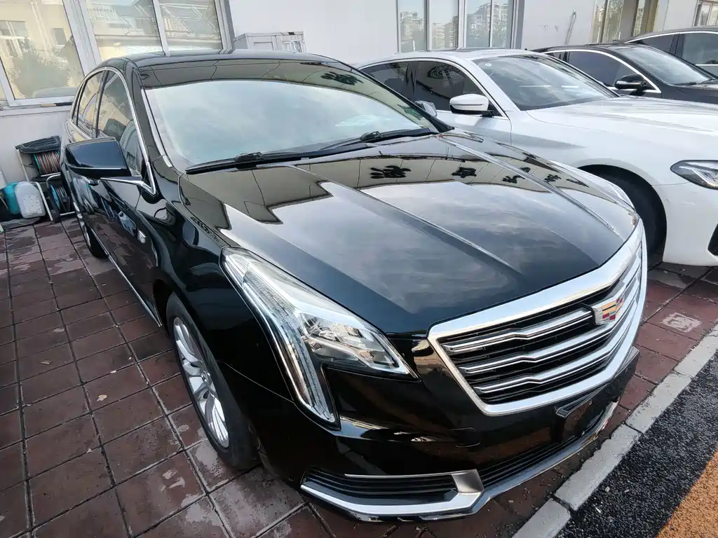 Cadillac XTS — миниатюра 3