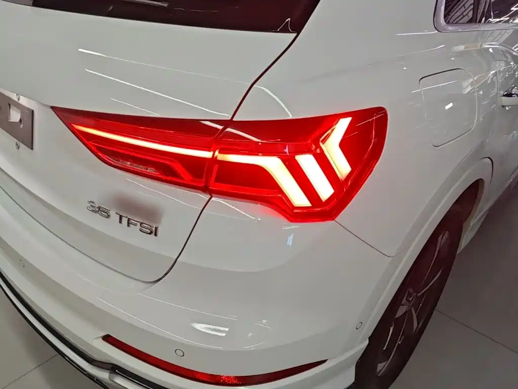 Audi Q3 — миниатюра 8