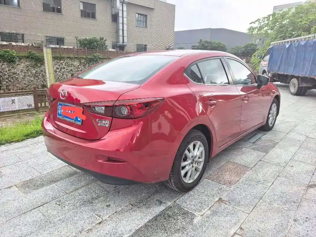 Mazda 3 Axela — миниатюра 7