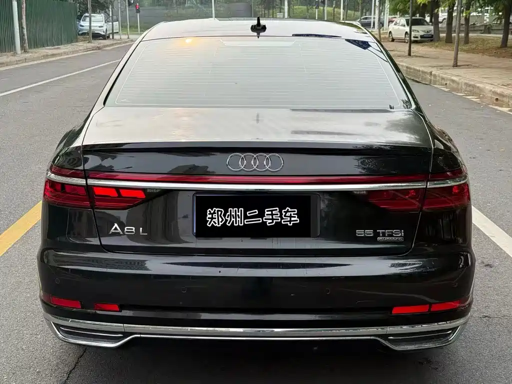 Audi A8 — миниатюра 9
