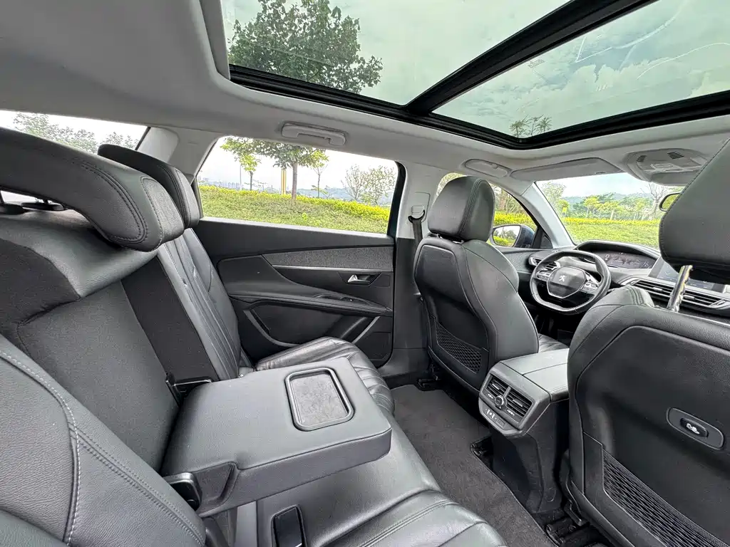 Peugeot 5008 — миниатюра 22