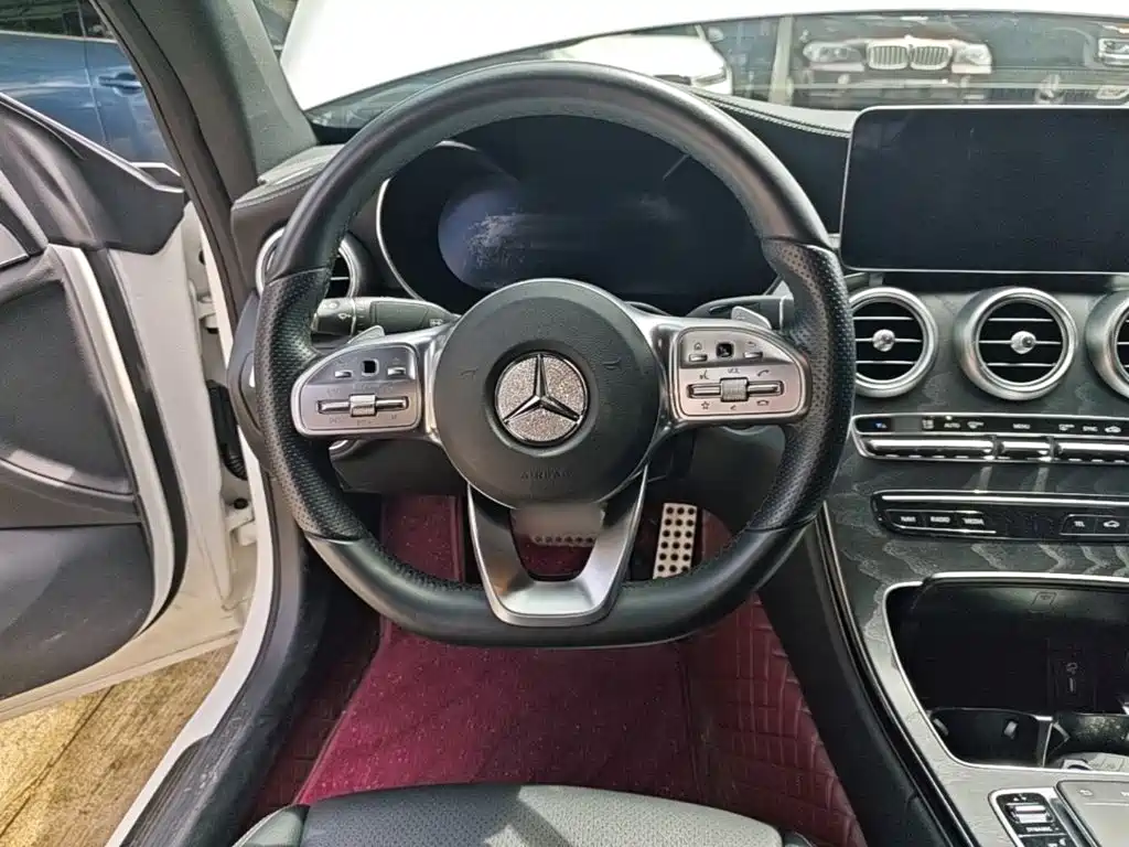 Mercedes-Benz C-Class (Import) — миниатюра 11
