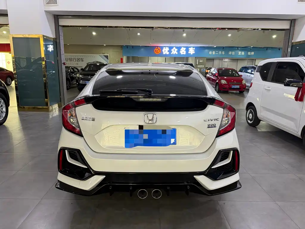 Honda Civic — миниатюра 8