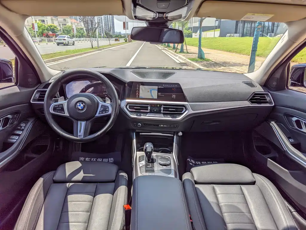 BMW 3 Series — миниатюра 9