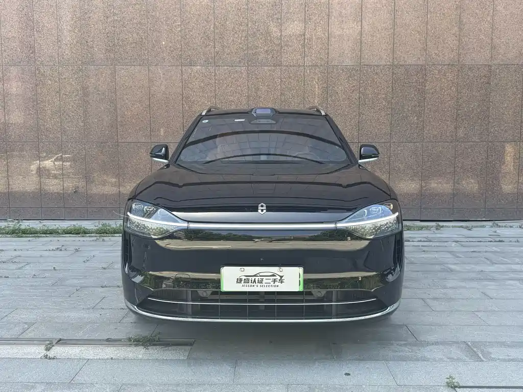 Aito M9 2025 Ultra 52kWh 6 мест (192 ）