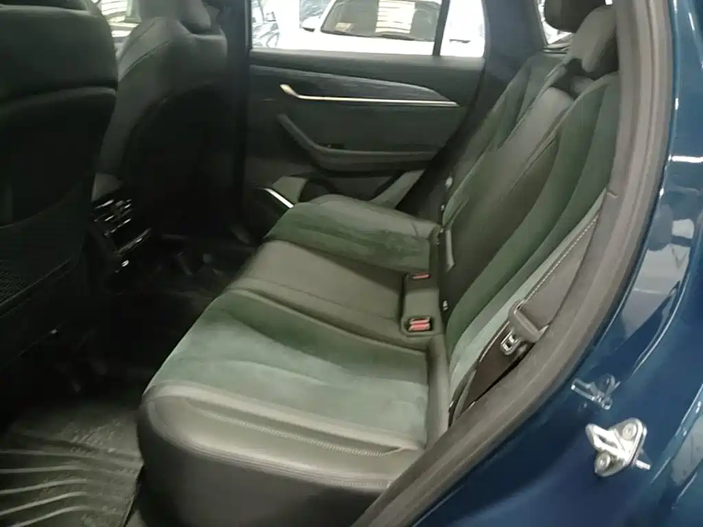 Geely Xingyue L — миниатюра 17