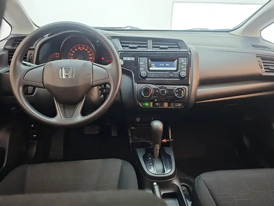 Honda Fit — миниатюра 12