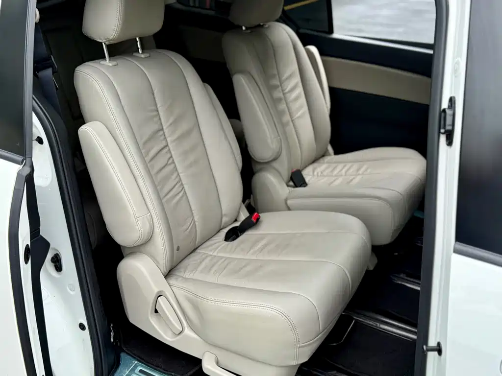 Mazda 8 — миниатюра 21