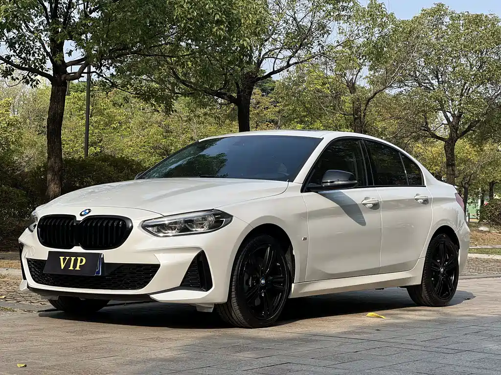 BMW 1 Series 2023