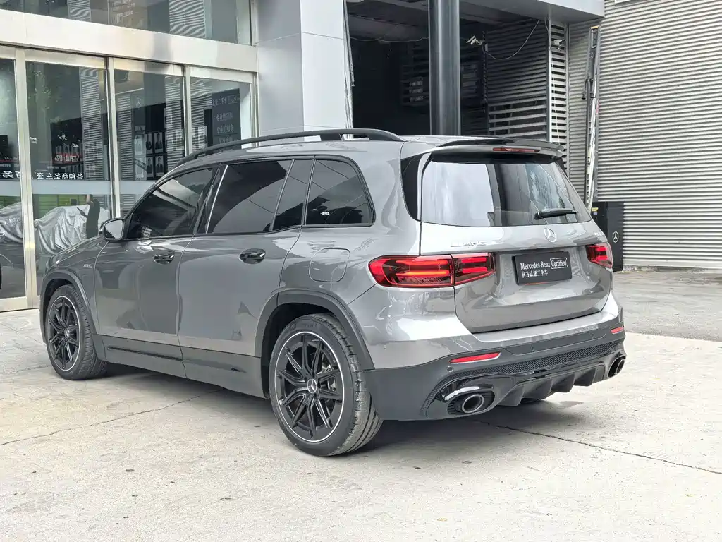 Mercedes-Benz GLB AMG — миниатюра 7