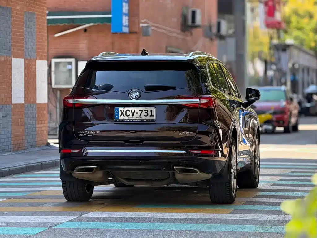 Buick Enclave — миниатюра 6