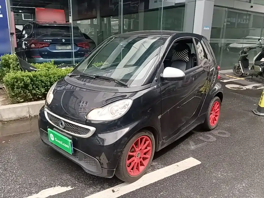 smart Smart Fortwo — миниатюра 2