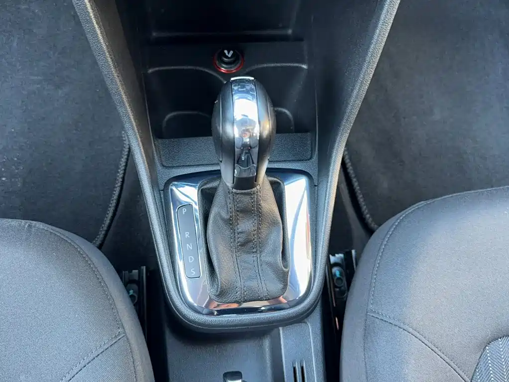 Volkswagen Jetta — миниатюра 7