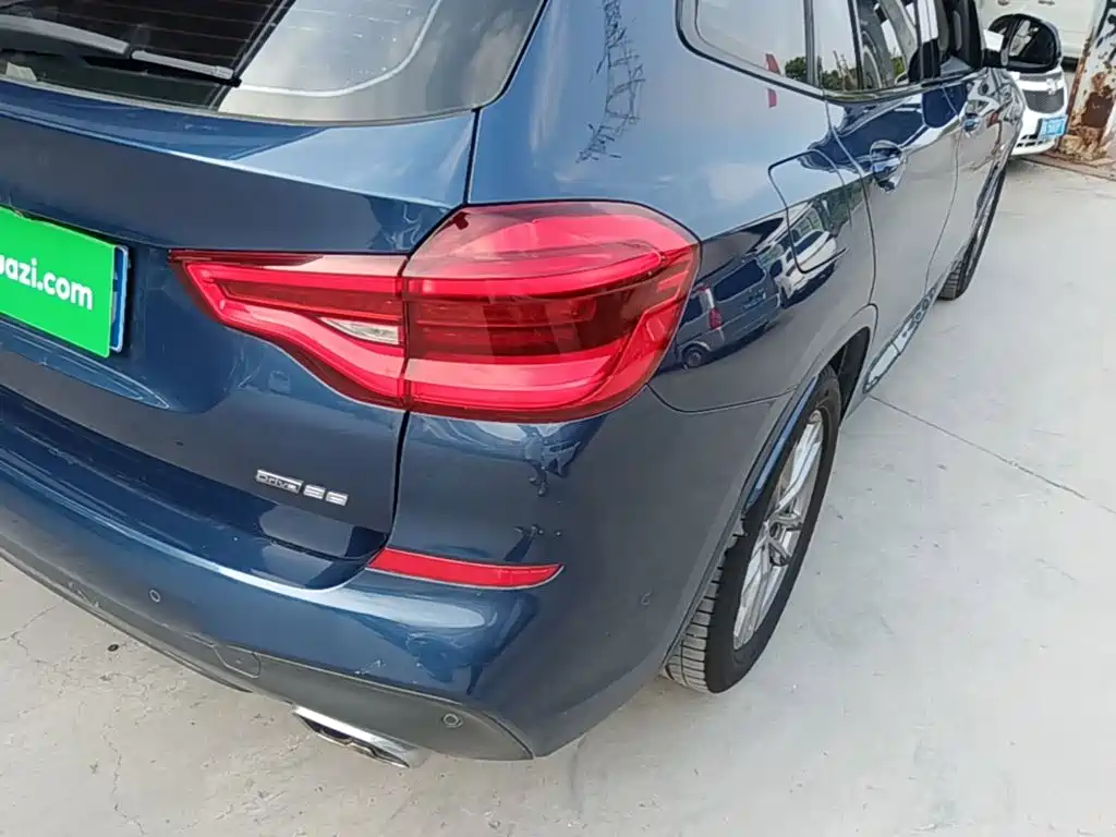 BMW X3 — миниатюра 8
