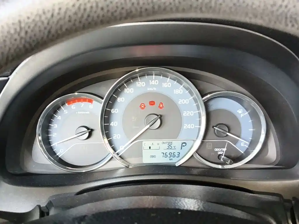 Toyota Corolla — миниатюра 12