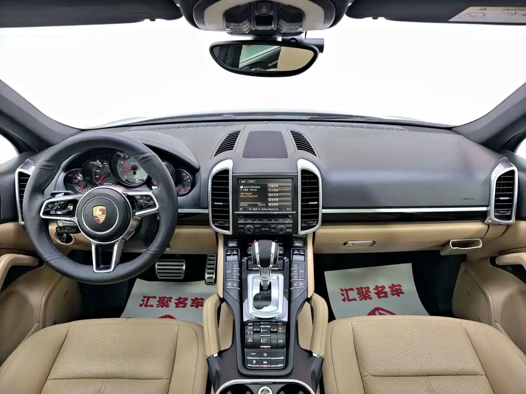 Porsche Cayenne — миниатюра 27