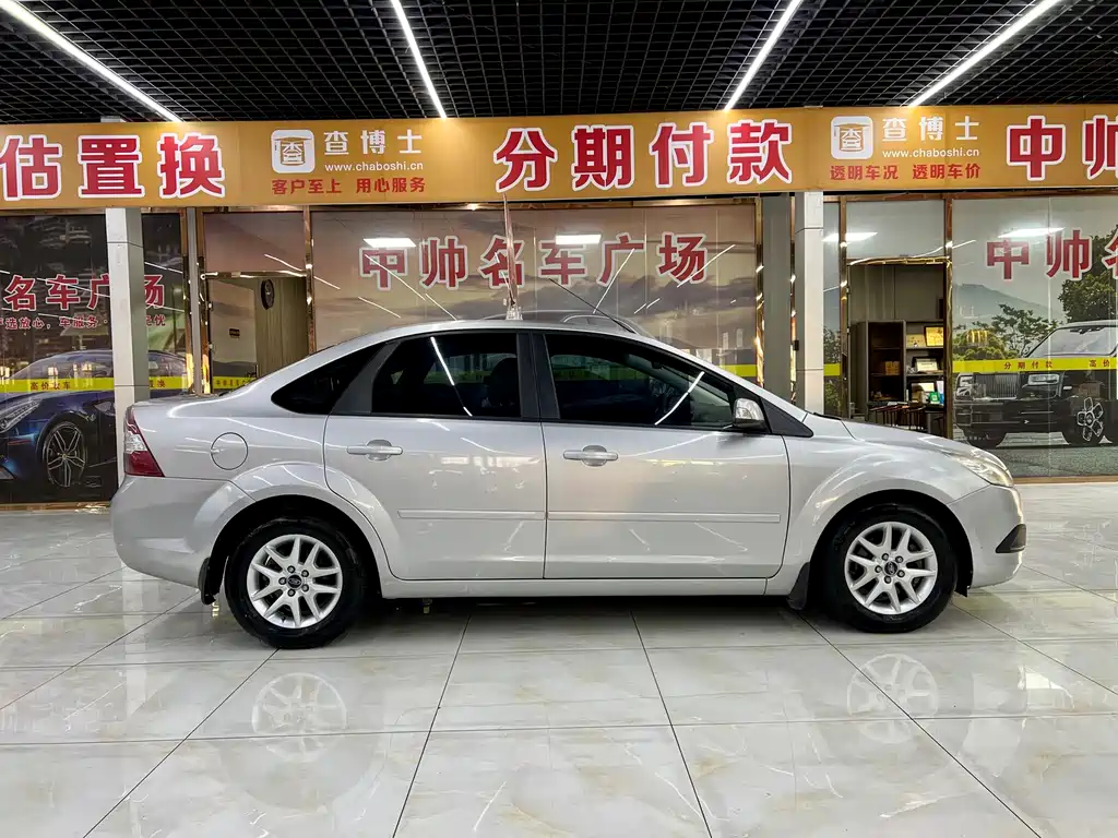 Ford Focus — миниатюра 7