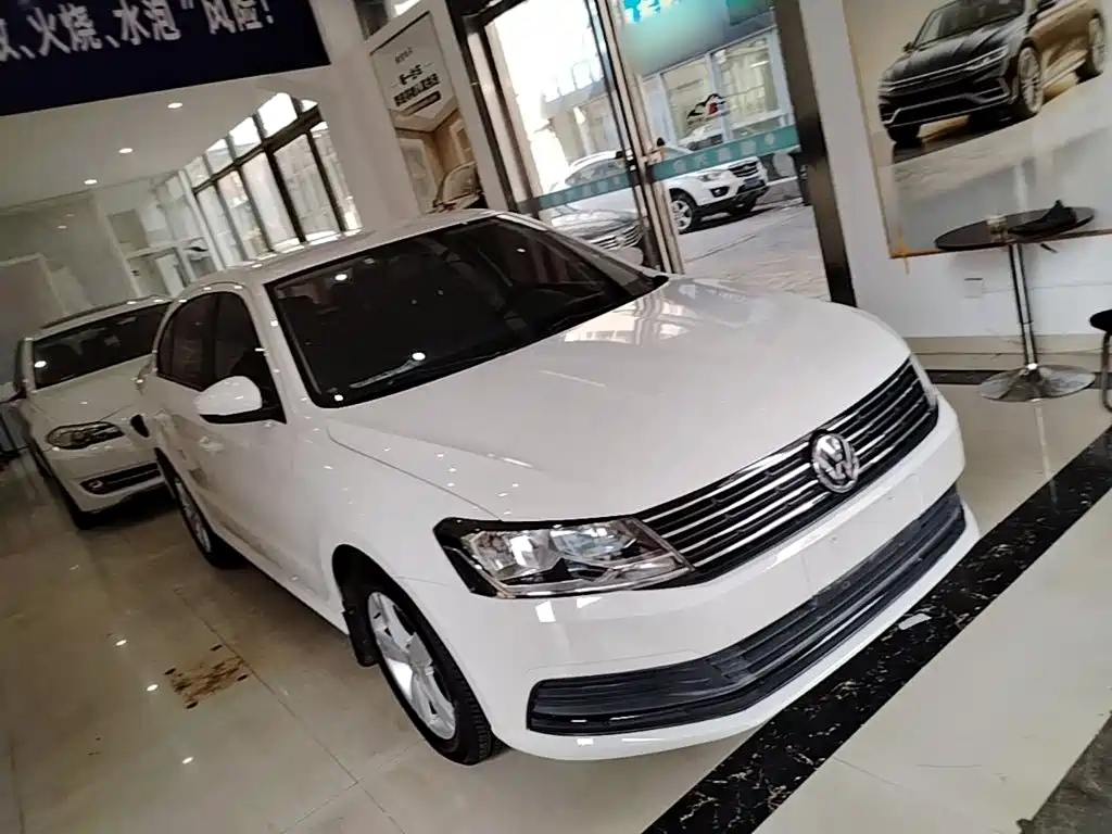 Volkswagen Lavida — миниатюра 4