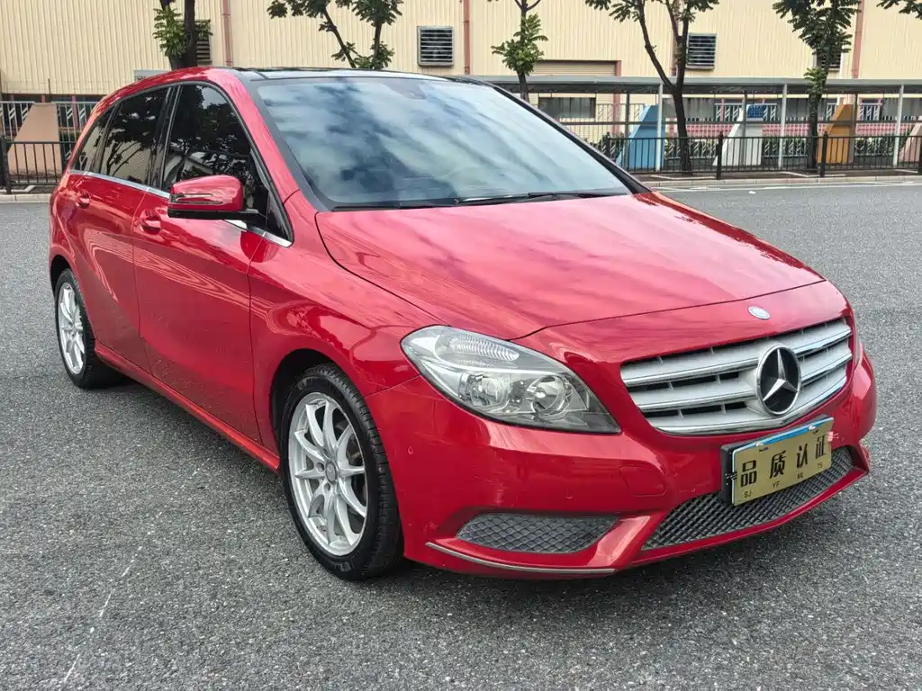 Mercedes-Benz B-Class — миниатюра 2