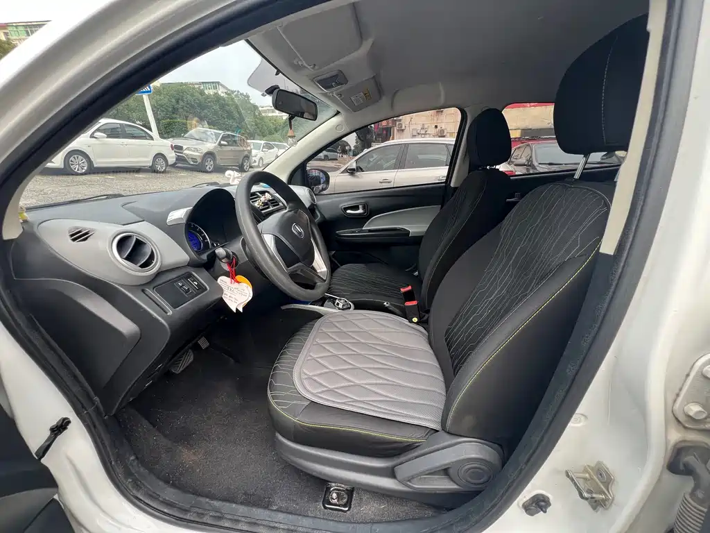 Changan Benben E-Star — миниатюра 9