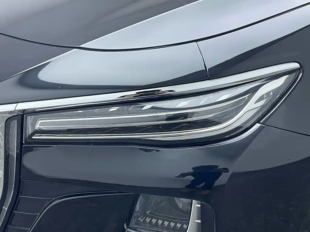 Hongqi Hongqi H5 — миниатюра 11