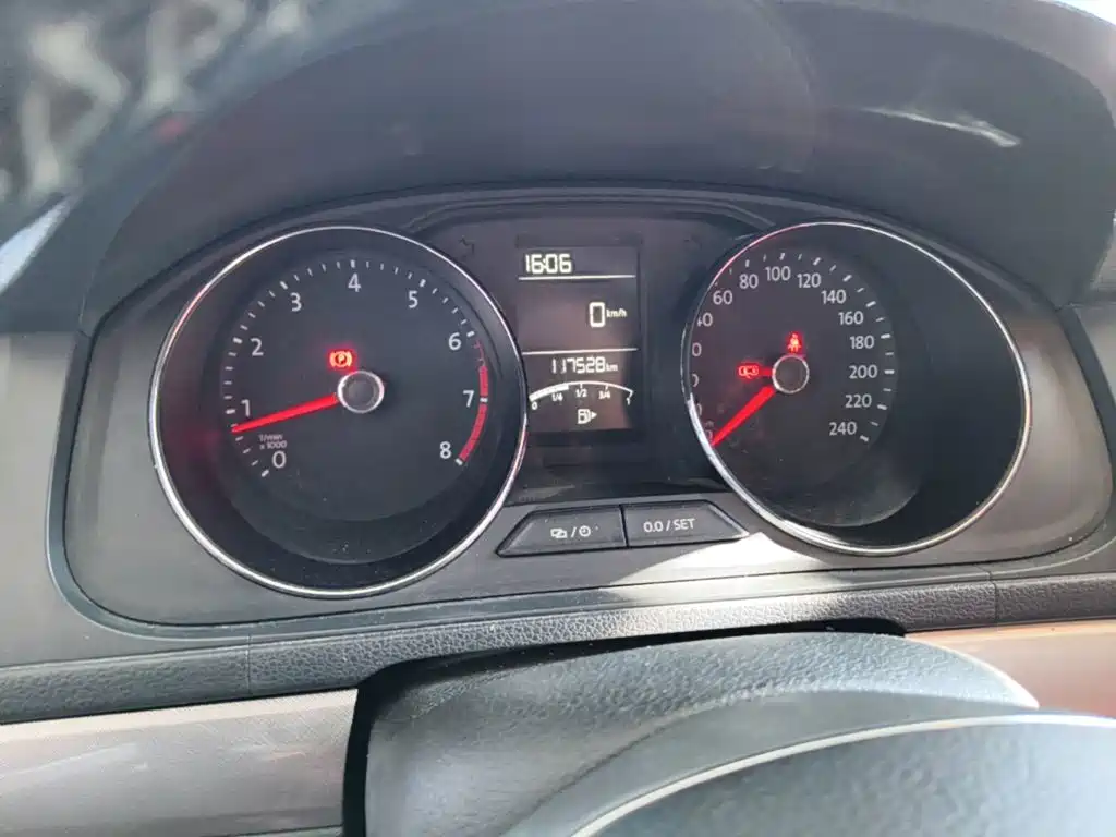 Volkswagen Lavida — миниатюра 12