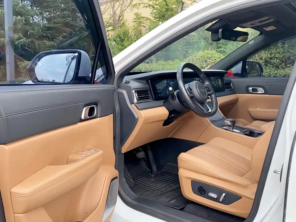 Li Auto Li ONE — миниатюра 10