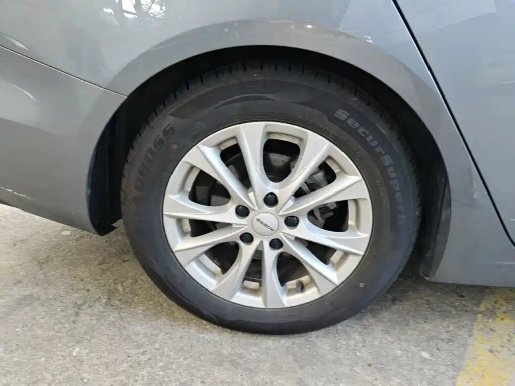 Roewe i5 — миниатюра 16
