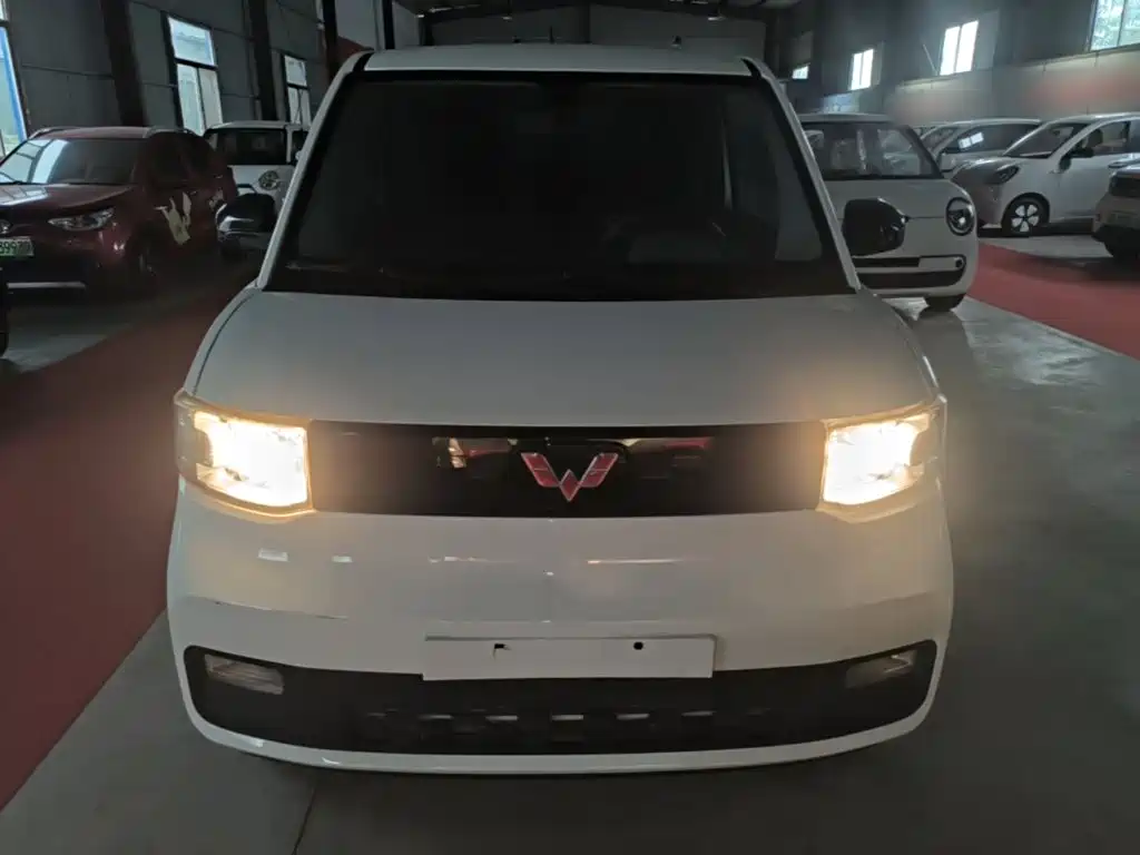 Wuling MINIEV — миниатюра 3