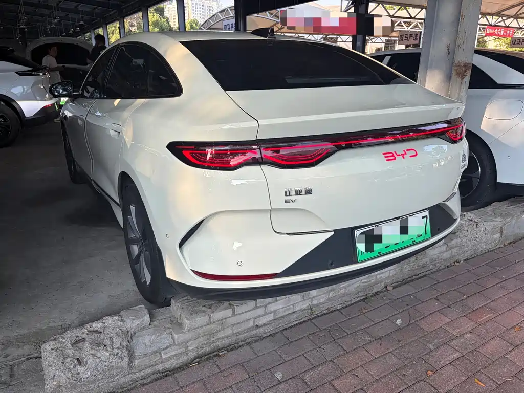 BYD Qin L — миниатюра 9