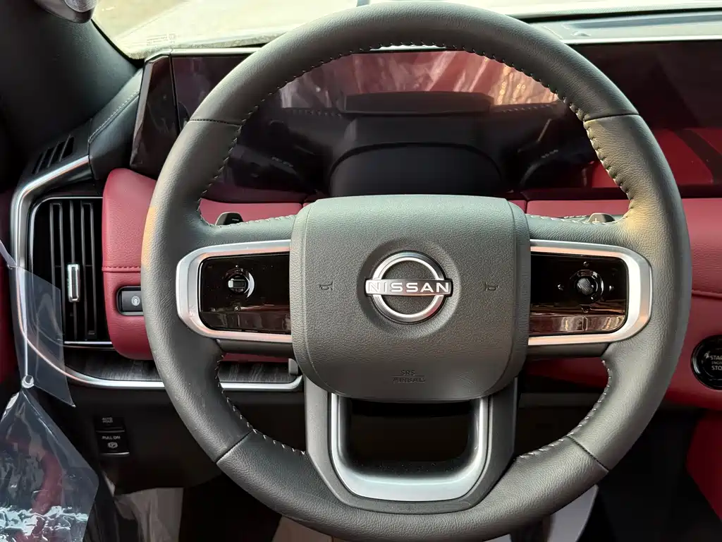Nissan Patrol — миниатюра 16